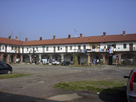 Cascina Increa - By Comune di Brugherio Ufficio Urbanistica - via Wikimedia Commons